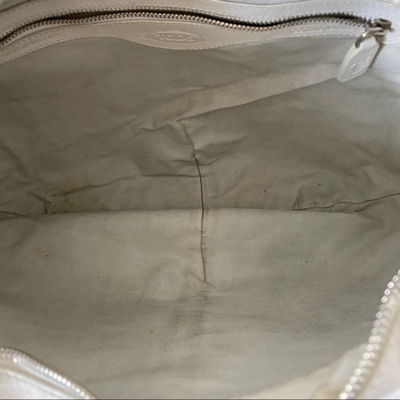 Tod’s White Smooth Leather Hobo Shoulder Bag